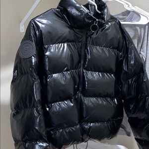 Fabletics cropped shiny black puffer jacket